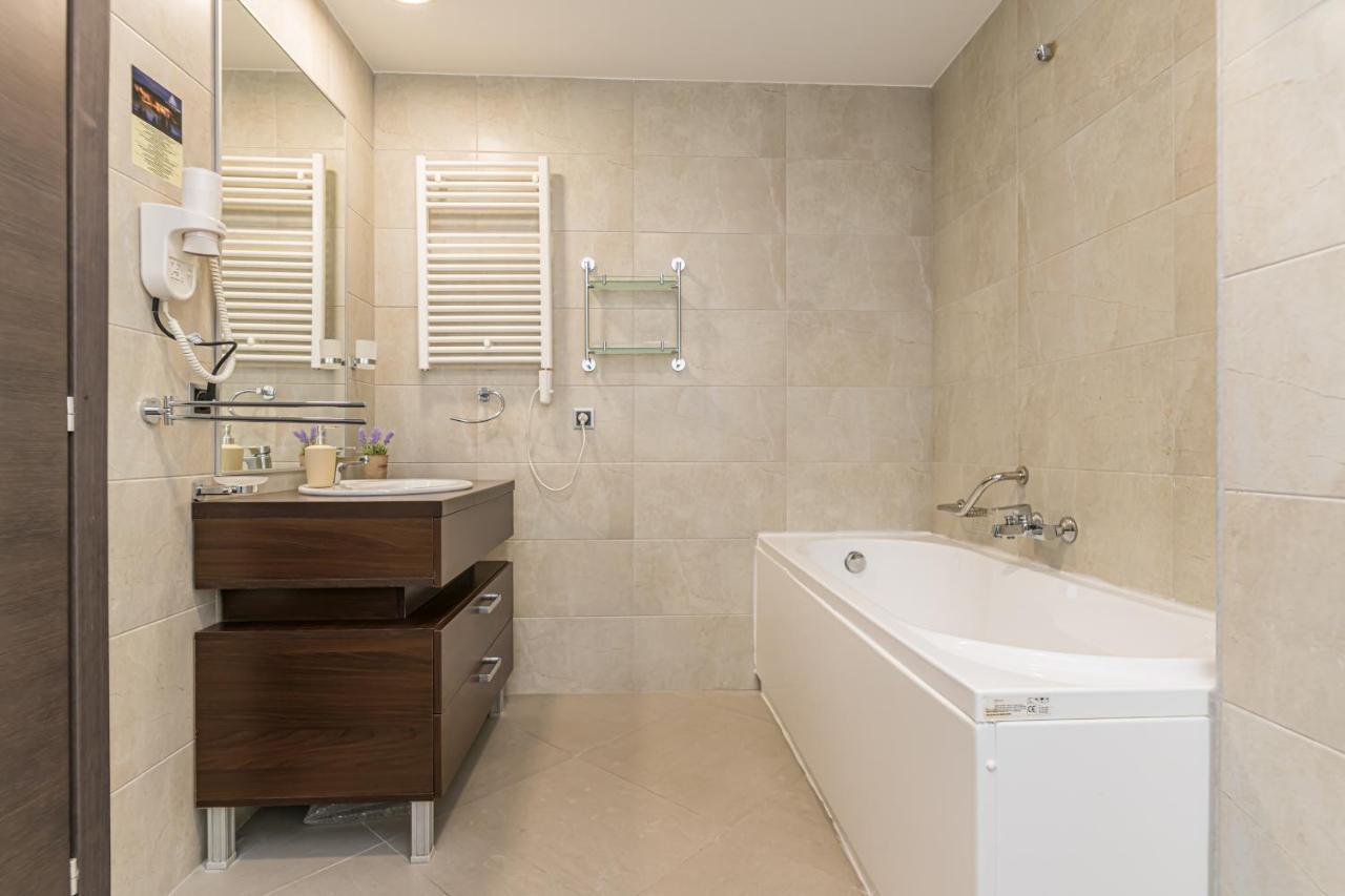 Ambient Apartment In Silver Montain - Poiana Brasov Bagian luar foto